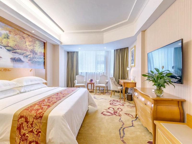 Vienna Hotel Guilin Airport Road Rongshan Eksteriør billede