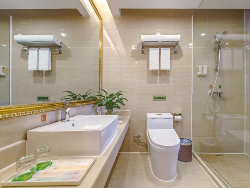 Vienna Hotel Guilin Airport Road Rongshan Eksteriør billede